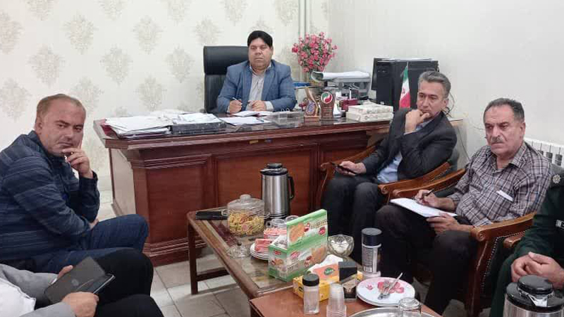 اولین جلسه‌ی هم‌اندیشی مسئولان شهرستان در خصوص برگزاری جشنواره‌ی انار ایج